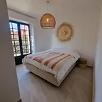 L'abri Cotier On St Cyprien Holiday home Lecci