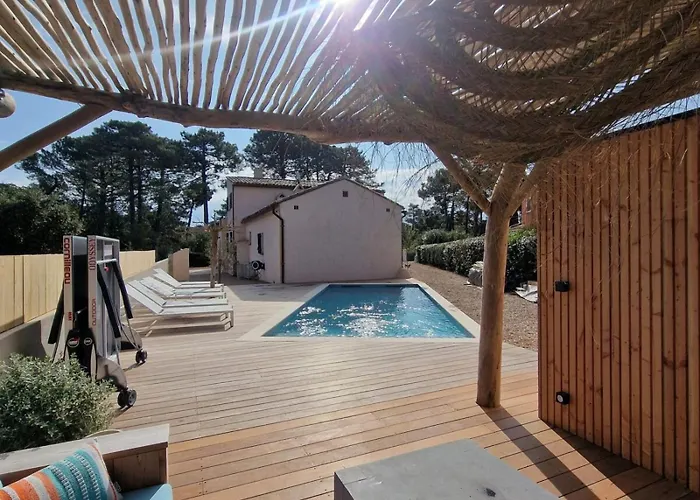 L'abri Cotier On St Cyprien Holiday home