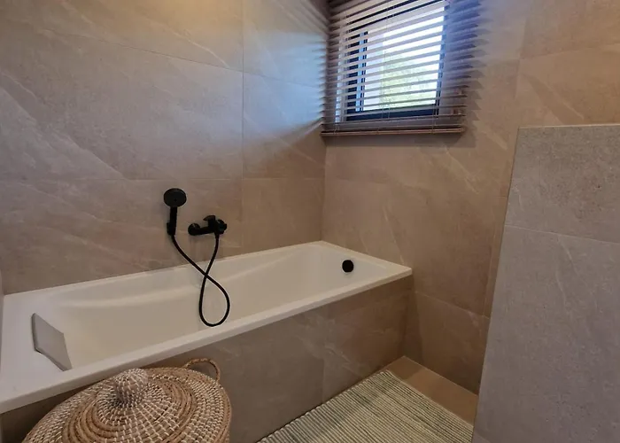 L'abri Cotier On St Cyprien * Lecci