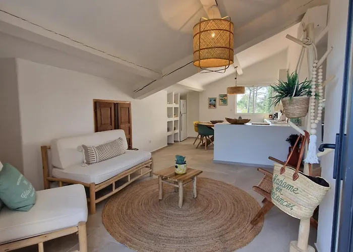 Holiday home L'abri Cotier On St Cyprien Lecci