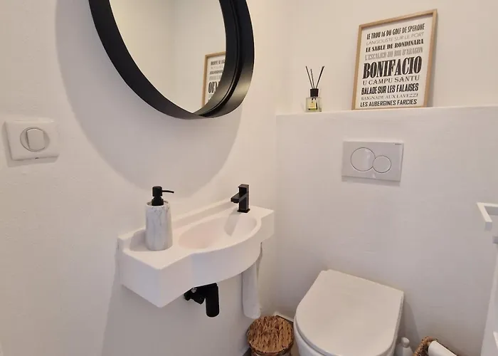 Holiday home L'abri Cotier On St Cyprien *