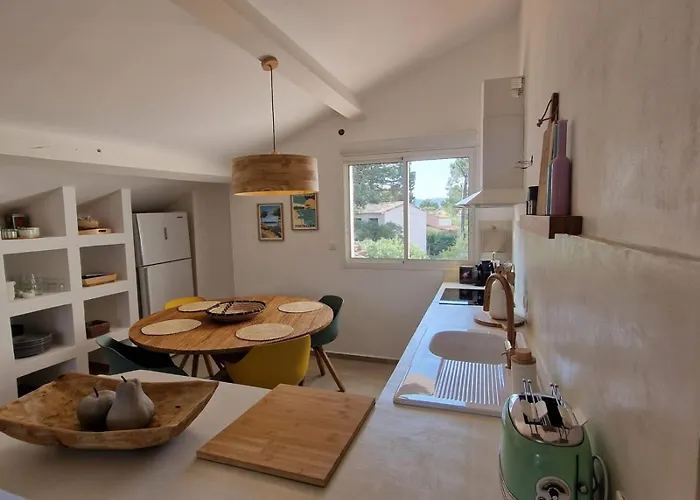 Holiday home L'abri Cotier On St Cyprien *